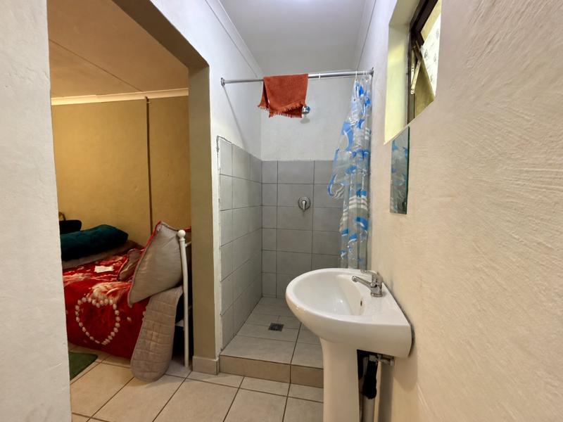 5 Bedroom Property for Sale in Brandwag Free State
